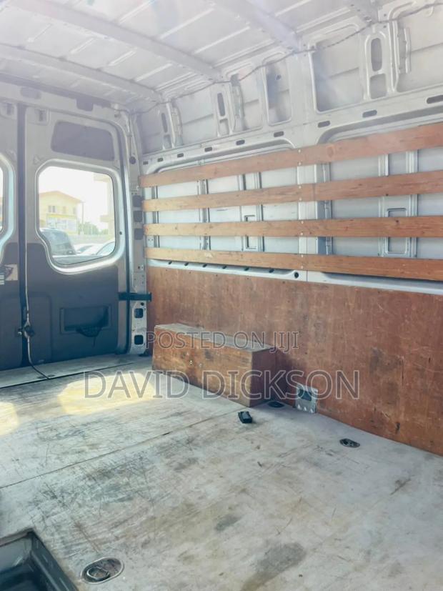 Mercedes-Benz Sprinter 2016 Silver