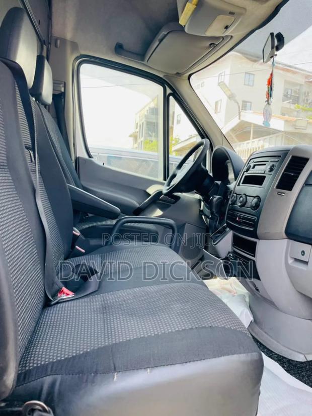 Mercedes-Benz Sprinter 2016 Silver