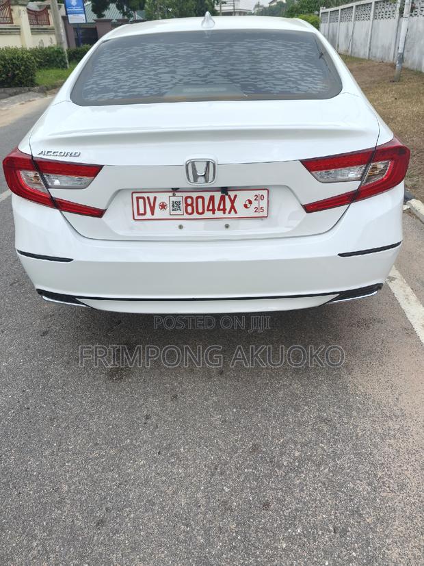 Honda Accord EX 2018 White