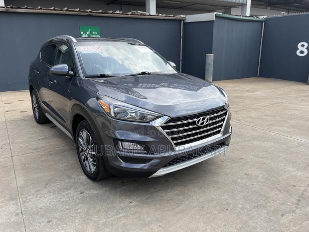 Hyundai Tucson SEL 2021 Gray