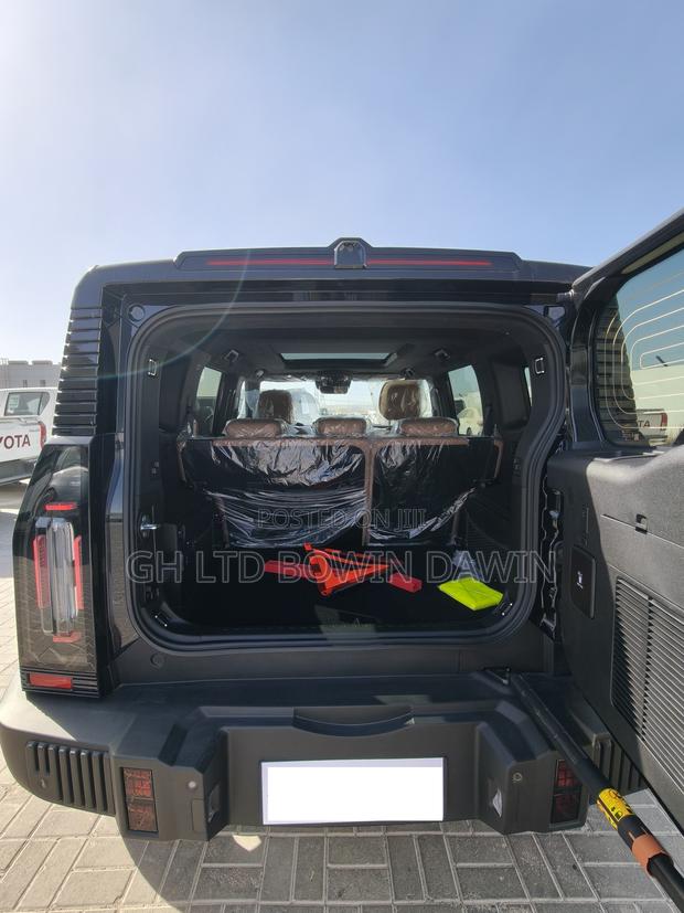 New Jetour T2 2.0 Petrol AWD 2025 Black photo 5
