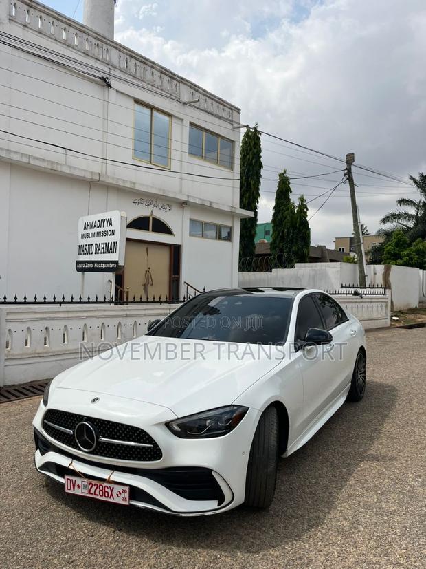 Mercedes-Benz C300 2023 White