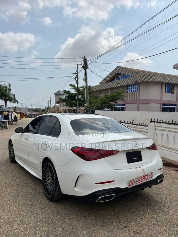 Mercedes-Benz C300 2023 White