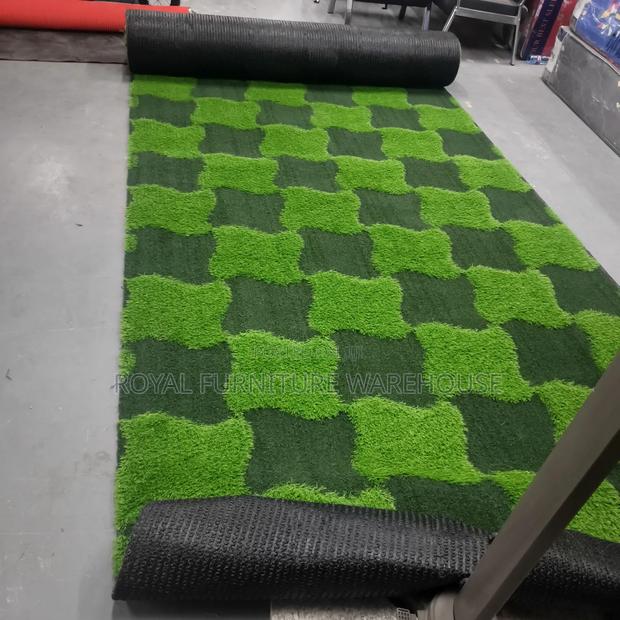 Artificial Carpet Grass Bundle . 25 Yard Per Bundle photo 2