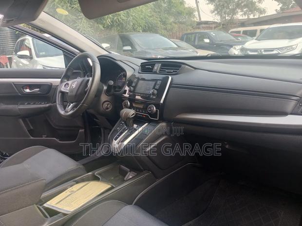 Honda CR-V LX 2.4 2019 Black photo 7