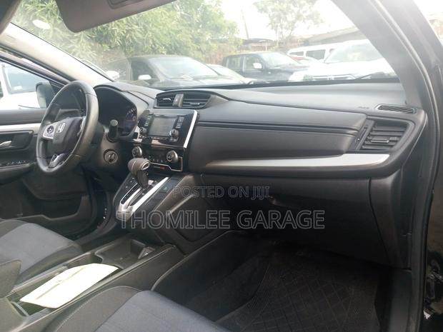 Honda CR-V LX 2.4 2019 Black photo 11