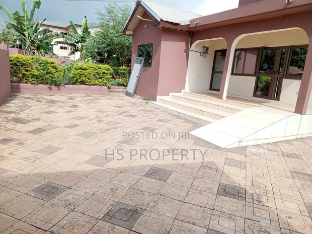 4bdrm House in Amrahia for rent photo 2