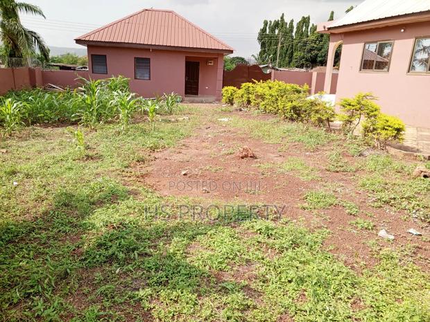 4bdrm House in Amrahia for rent photo 4