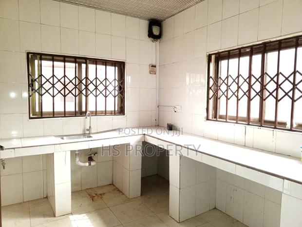 4bdrm House in Amrahia for rent photo 14