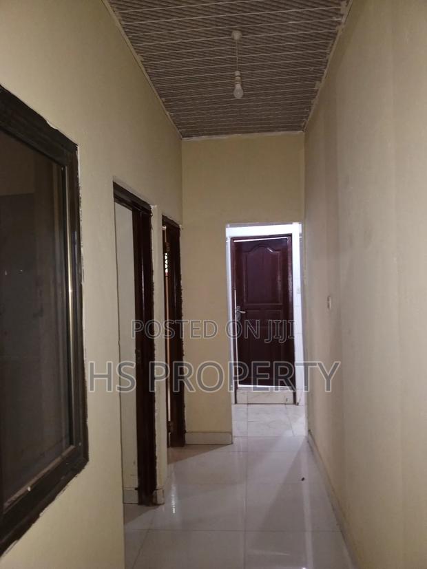 4bdrm House in Amrahia for rent photo 15