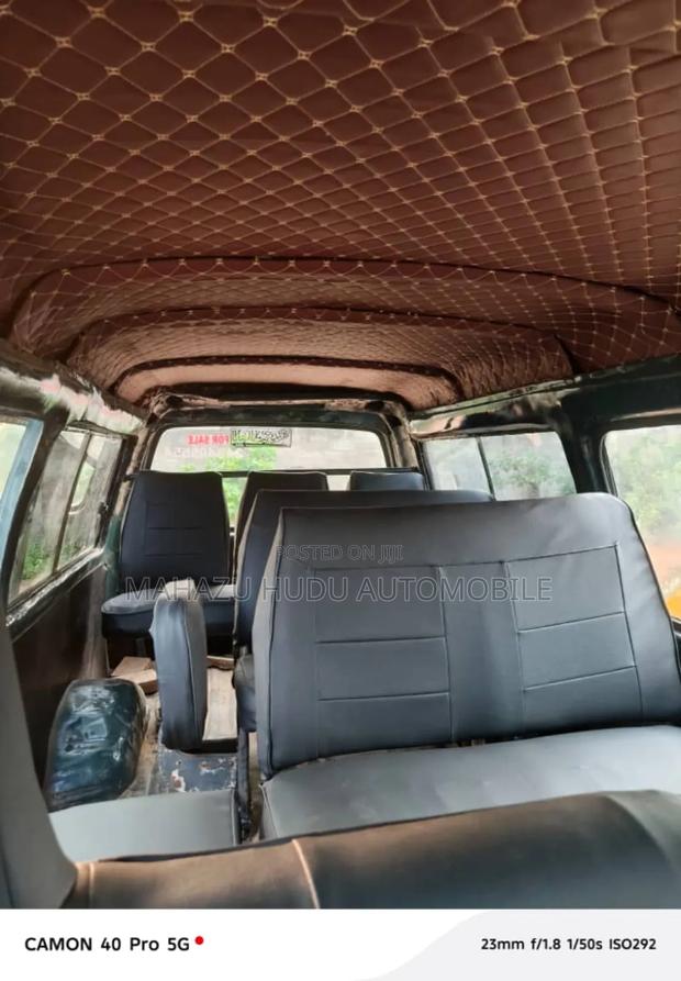 Hyundai H1 1999 Green