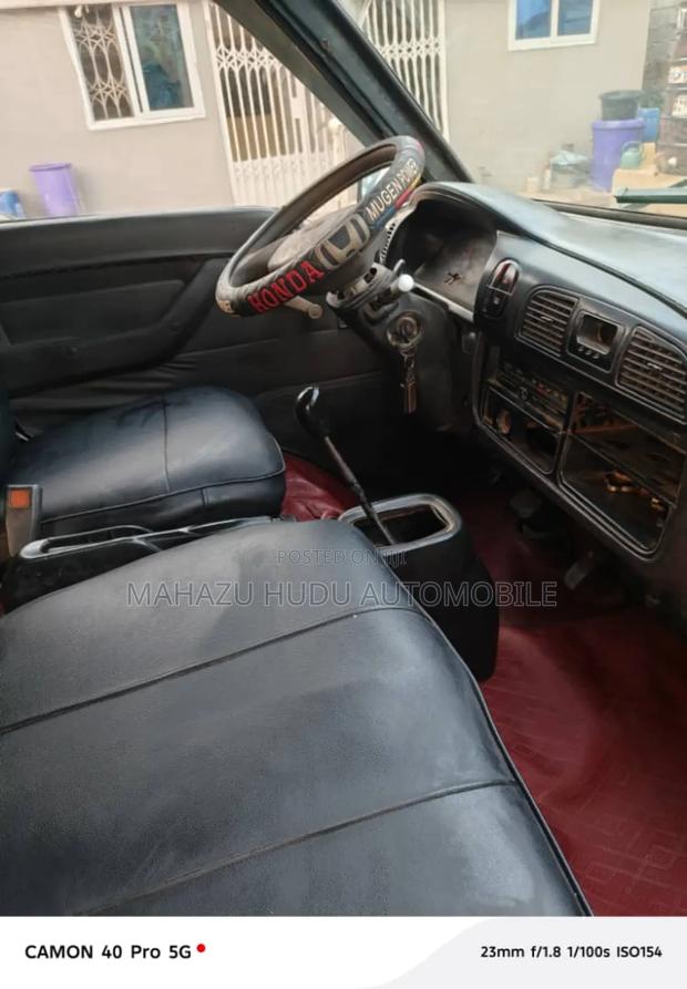 Hyundai H1 1999 Green