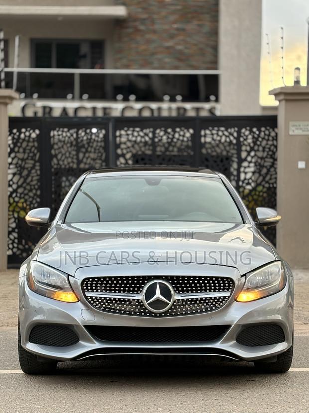 Mercedes-Benz C300 Luxury 4Matic Sedan AWD (2.0L 4cyl 7A) 2016 Gray