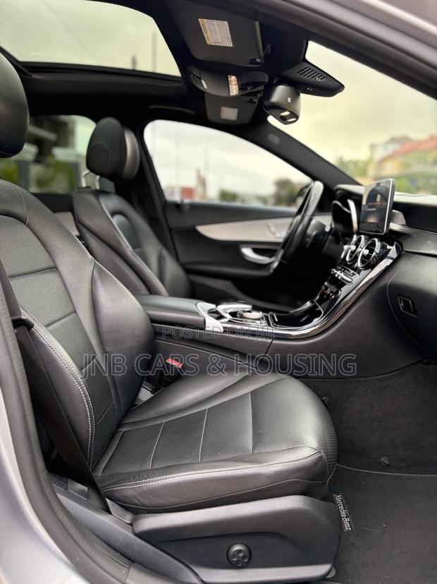 Mercedes-Benz C300 Luxury 4Matic Sedan AWD (2.0L 4cyl 7A) 2016 Gray