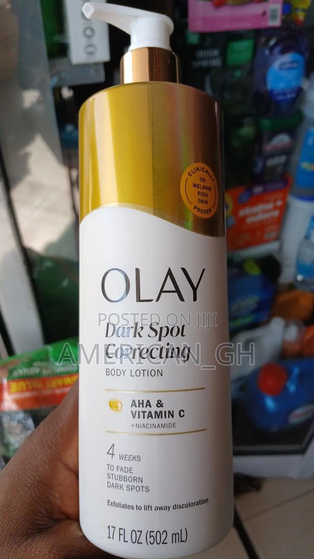 Olay Vitamin C Body Lotion, 502ml (New Improved) · Photo 3