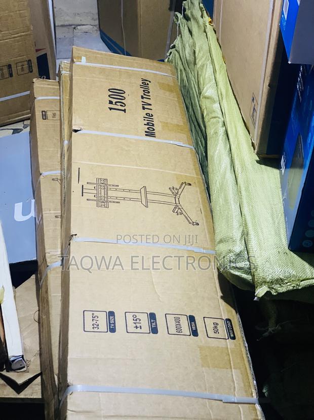 Available,32-75 “ Mobile Tv Movable Tv Bracket · Photo 2