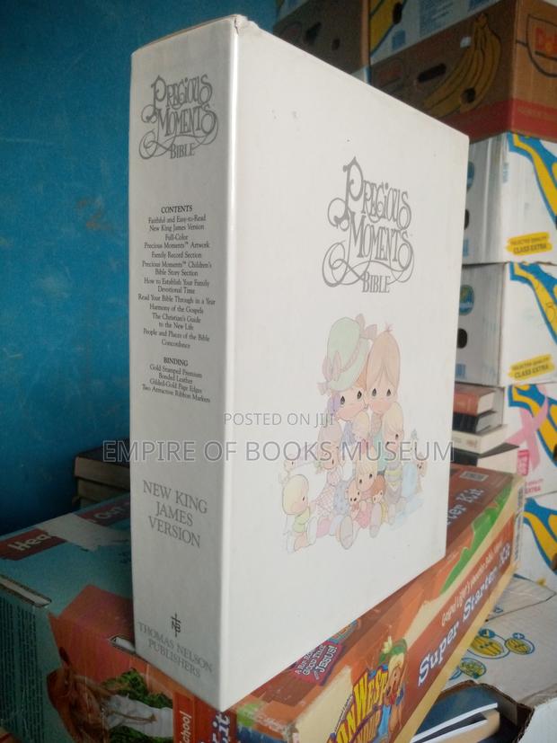 Nelson NKJV Precious Moments Bible Family Edition · Photo 4