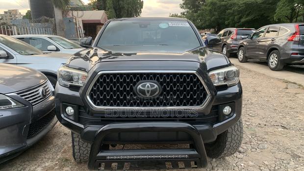 Toyota Tacoma TRD Off Road 2018 Gray