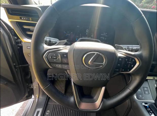 Lexus GX 550 Luxury+ 4WD 2025 Black photo 3