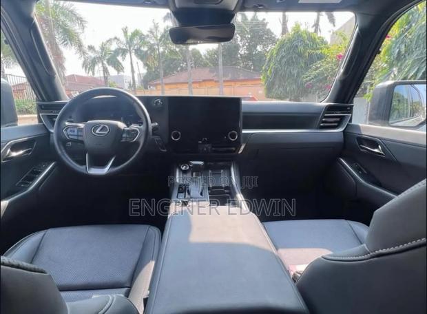 Lexus GX 550 Luxury+ 4WD 2025 Black photo 5
