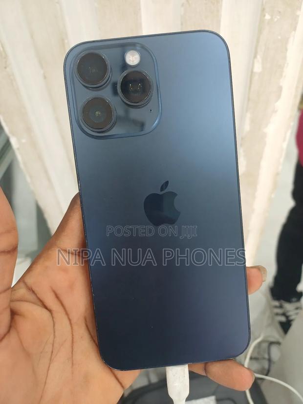 Apple iPhone 15 Pro Max 256 GB Blue photo 2