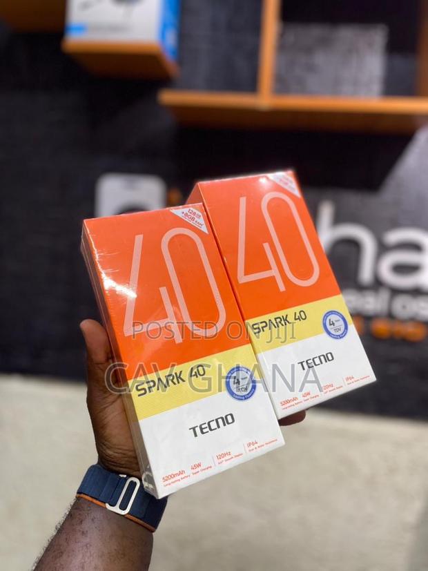 New Tecno Spark 40 128 GB Black photo 3
