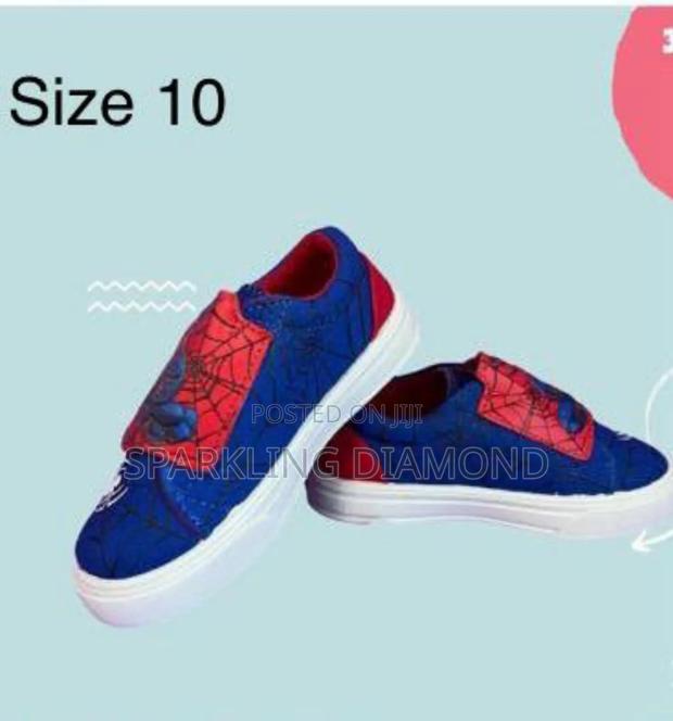 Spider Man Size 10 Kids' Sneakers