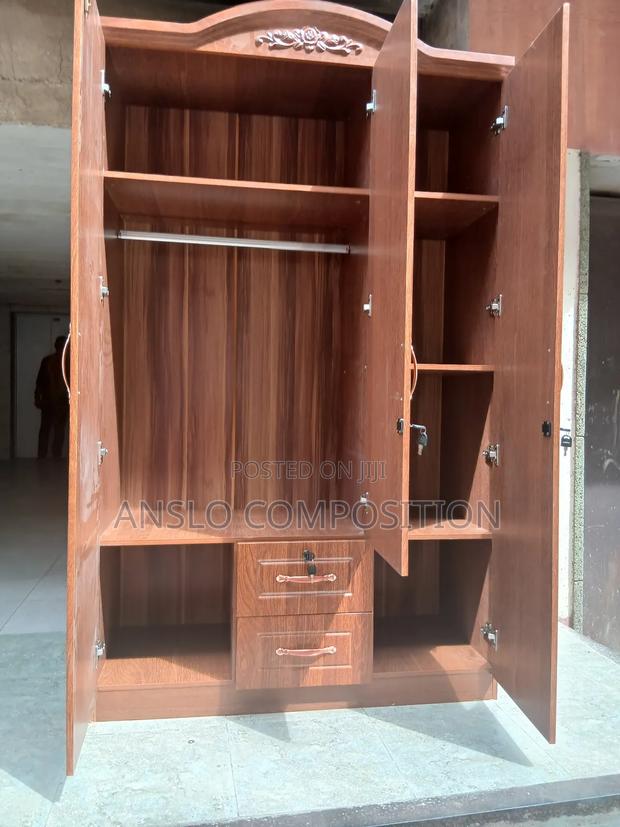Quality Storable Wardrobe photo 2