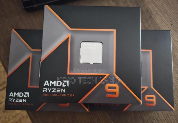 Amd Ryzentm 9 9950x 16-core, 32-thread Unlocked Desktop Processor · Photo 1
