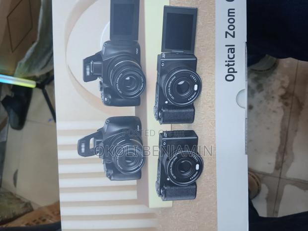 Digital Camera