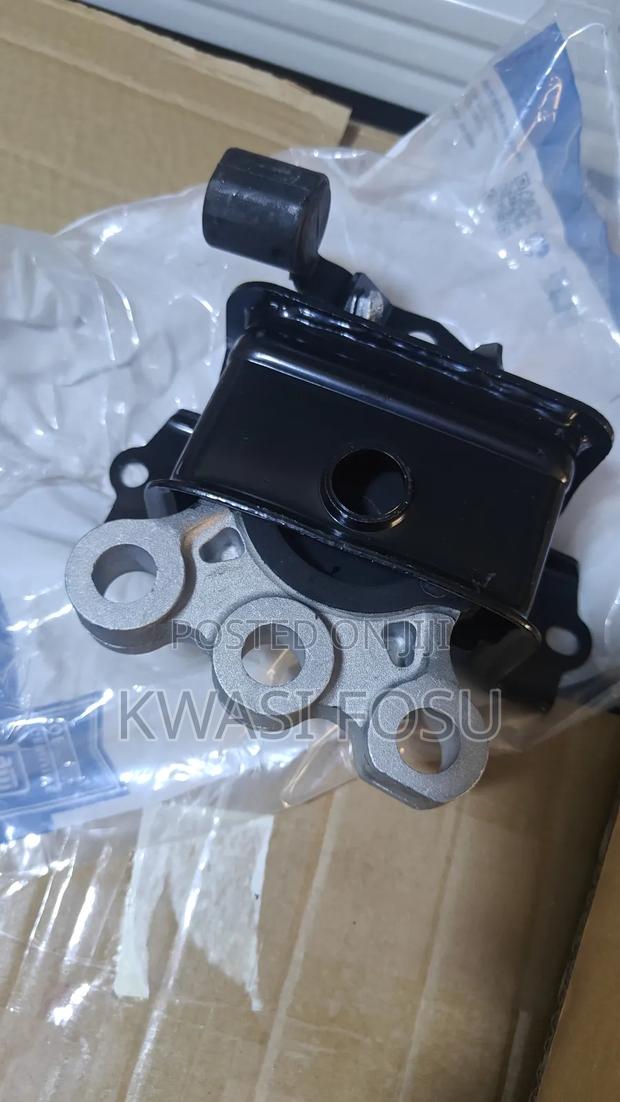 Chevrolet Sonic 2012-2018 Transmission Mount