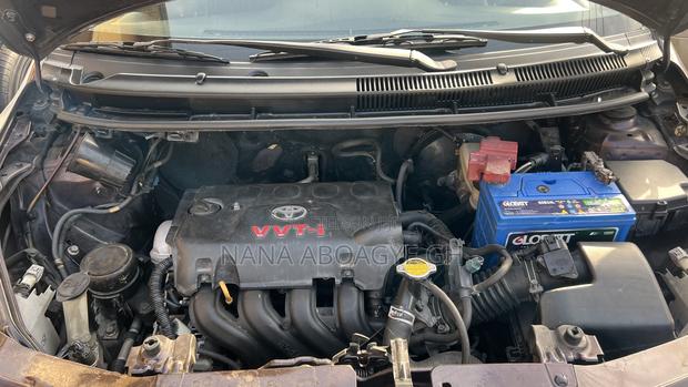 Toyota Vios 2011 Brown