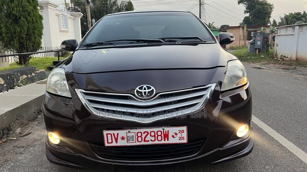 Toyota Vios 2011 Brown