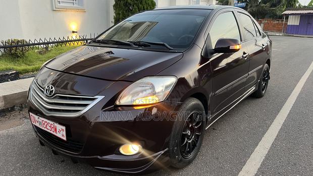 Toyota Vios 2011 Brown