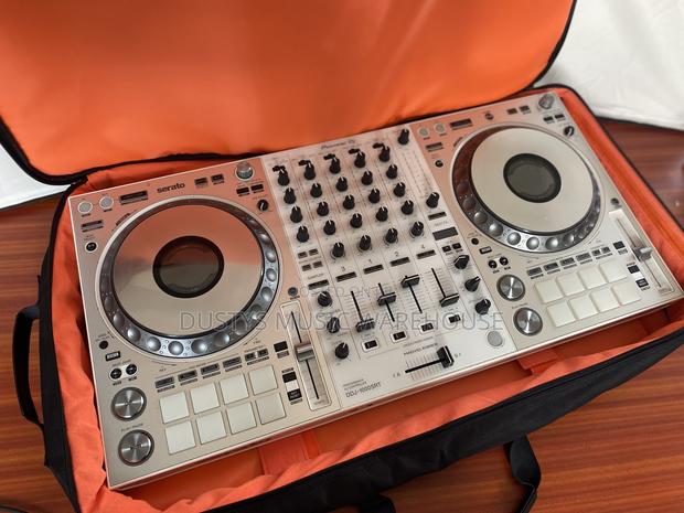 Pioneer DDJ Dj 1000srt White Edition W Bag photo 2