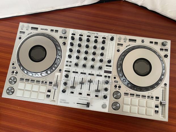 Pioneer DDJ Dj 1000srt White Edition W Bag