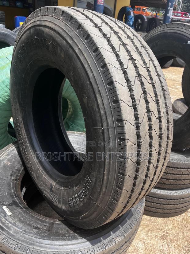 285/70r19.5 Doublestar photo 2