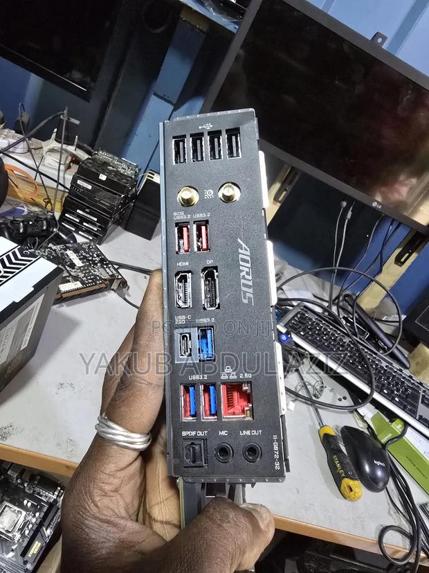 I9 14th Gen Board and Processor + Ddr5 32gig Ram photo 3