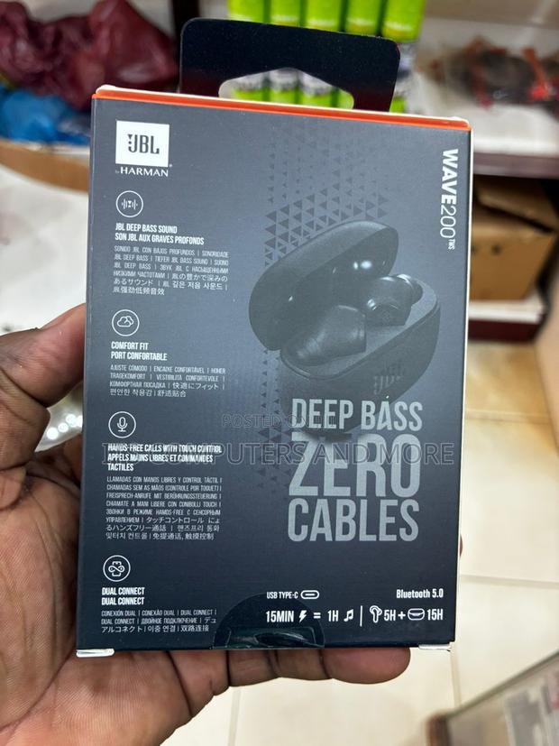 JBL Wave 200tws Earbuds photo 2