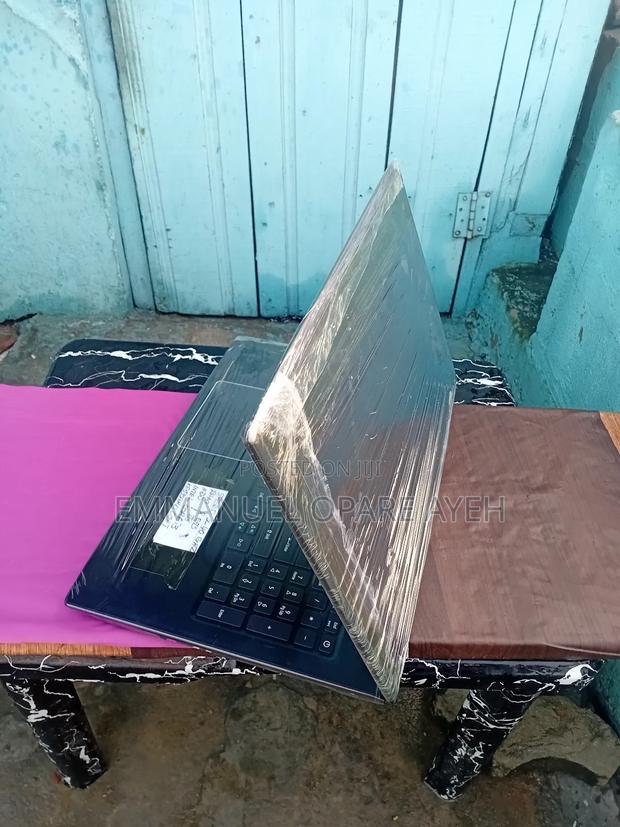 Laptop Acer Aspire E5-575 8GB Intel Core I3 HDD 1T photo 3