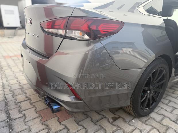 Hyundai Sonata Sport 2018 Gray photo 8