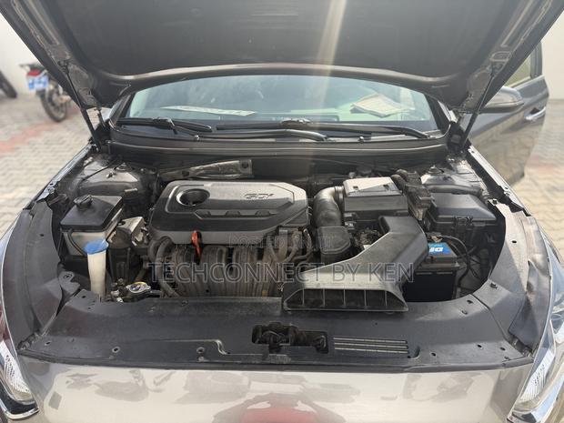 Hyundai Sonata Sport 2018 Gray photo 10
