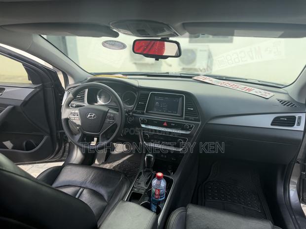 Hyundai Sonata Sport 2018 Gray photo 13