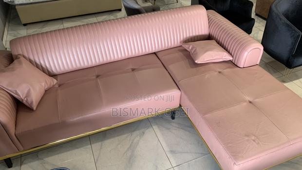 A Royal Comfort L Shape, With Adjustable Head Rest, Very Beautiful. photo 3
