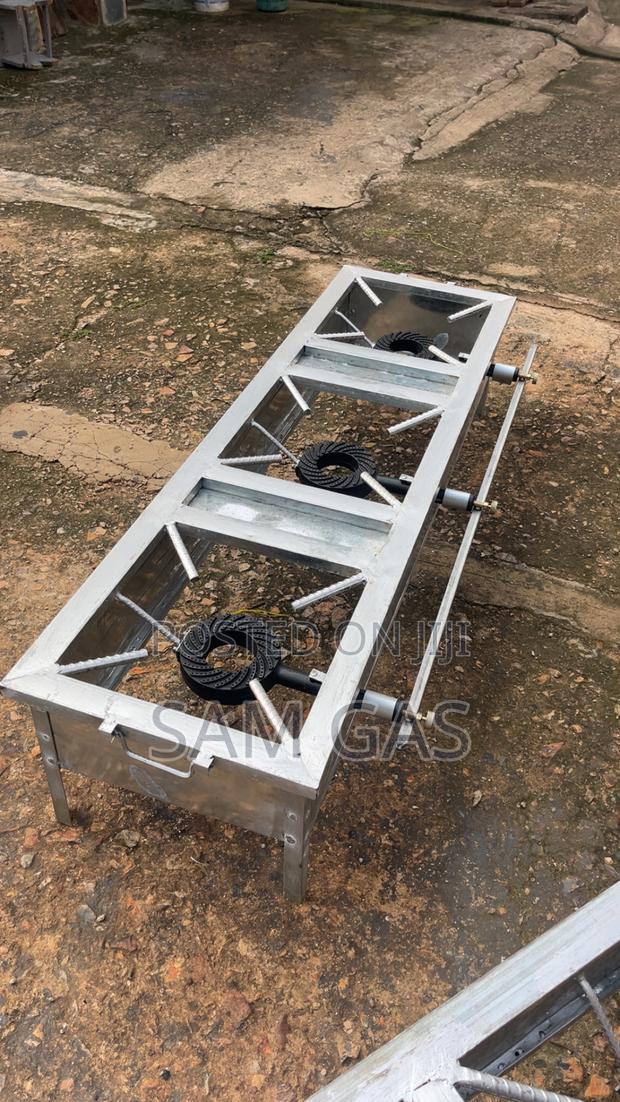 Big Galvanized Commercial Stove ( 3 Burner )