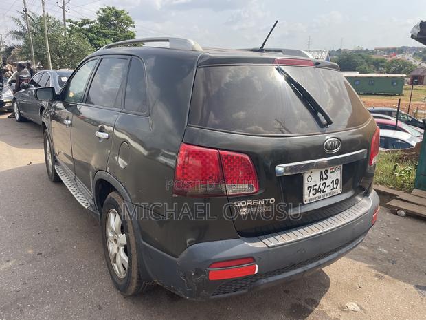 Kia Sorento 2013 Green