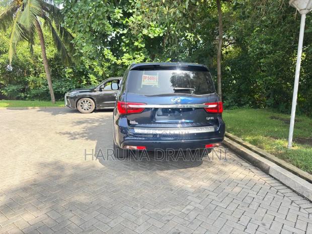Infiniti QX80 Luxe 2021 Blue
