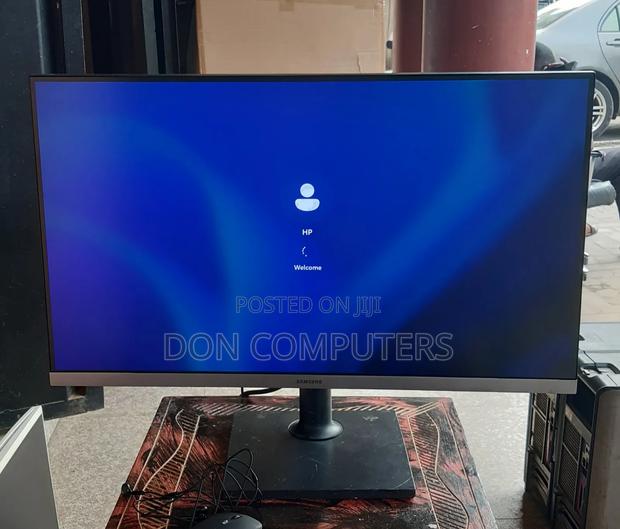 Samsung 27 Inches Uhd Ips Edgeless Monitor photo 3
