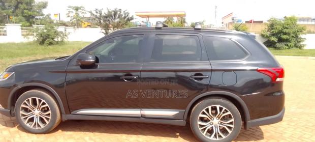 Mitsubishi Outlander SEL FWD 2016 Black