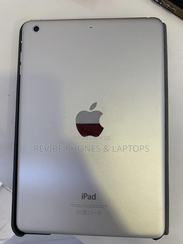 Apple iPad mini Wi-Fi 32 GB Silver photo 2